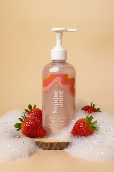Strawberry Glaze AHA BHA Body Wash | 300ml